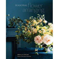 SEASONAL FLOWER ARRANGING