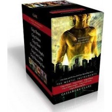 THE MORTAL INSTRUMENTS THE COMPLETE CON