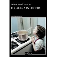 ESCALERA INTERIOR                       