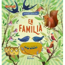 EN FAMILIA PEQUEÑOS CURIOSOS            